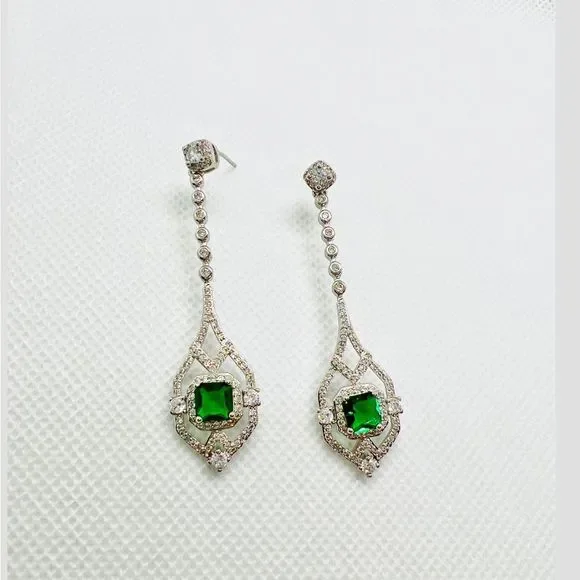 Diamond and emerald cubic zirconia earrings - Picture 1 of 7